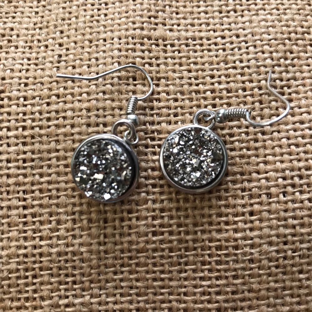 Druzy  dangles - Picture 5 of 5